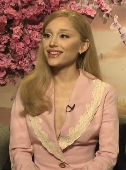 Portrait de Ariana Grande